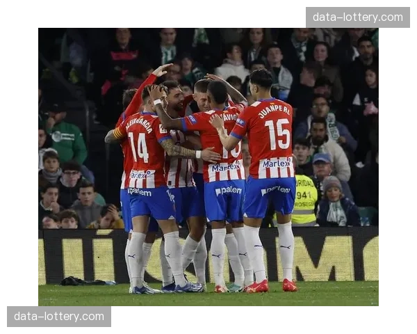 赫罗纳防守体系存在结构性漏洞 中场保护不足导致失球 赫罗纳防守体系存在结构性漏洞 中场保护不足导致失球